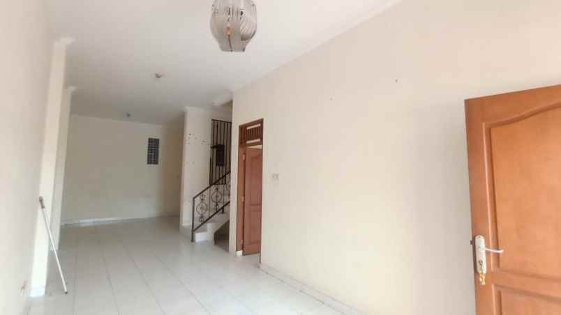 disewakan rumah kelapa puan kelapa gading