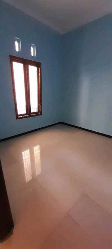 disewakan rumah keputih