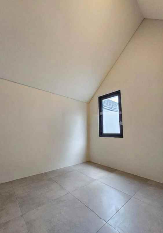 disewakan rumah minimalis di bsd siap huni