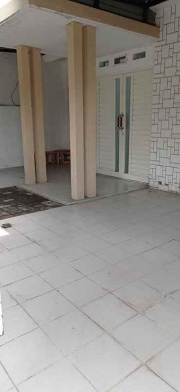 disewakan rumah perumahan jaya maspion