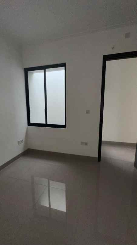 disewakan rumah pik2 cluster denver