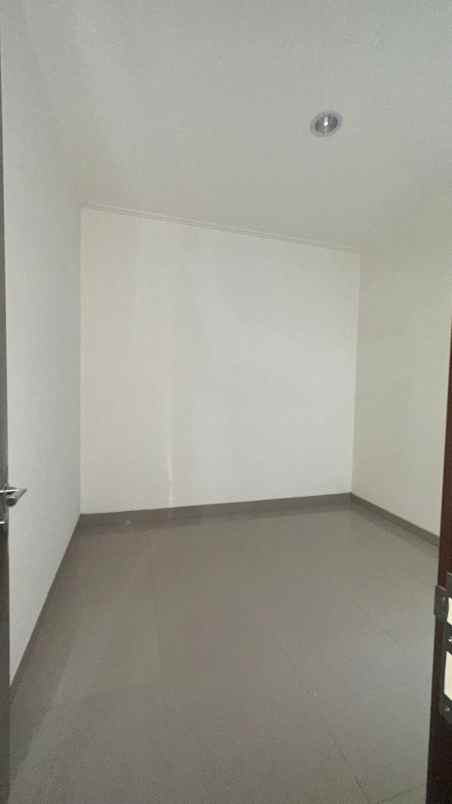 disewakan rumah pik2 cluster denver