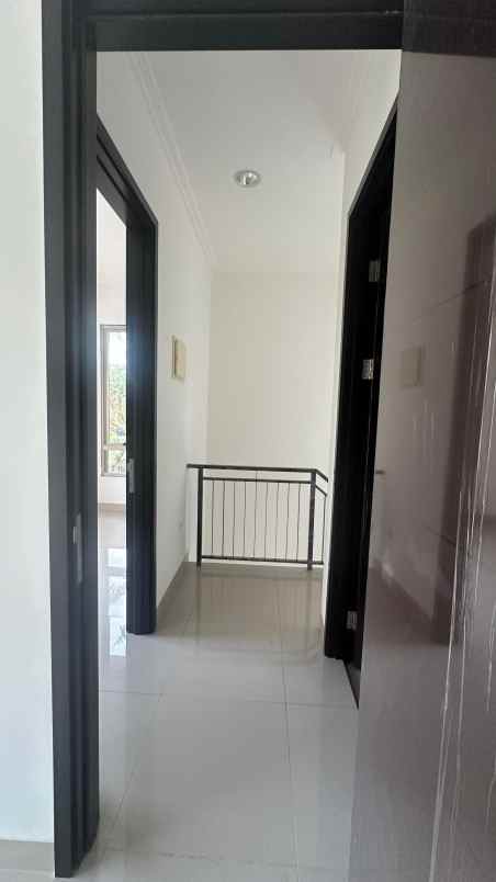 disewakan rumah pik2 cluster hawaii 6x10 hook