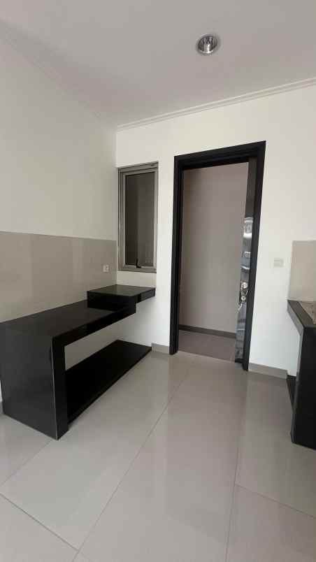 disewakan rumah pik2 cluster hawaii 6x10 hook