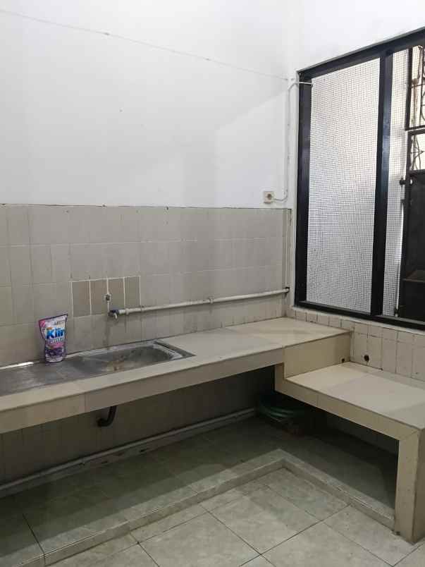disewakan rumah satelit utara