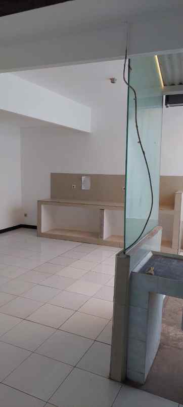 disewakan rumah siap huni bratang binangun