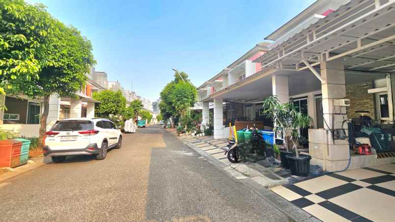 disewakan rumah summarecon bekasi cluster palm