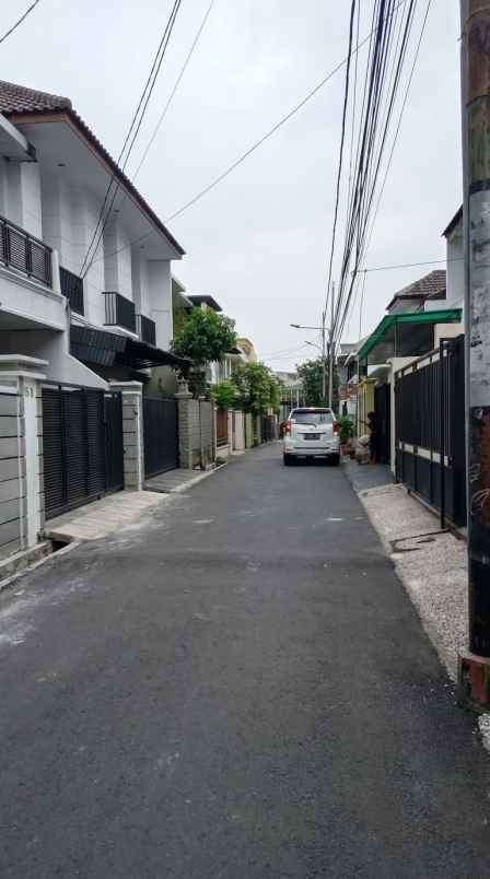 disewakan rumah tebet utara