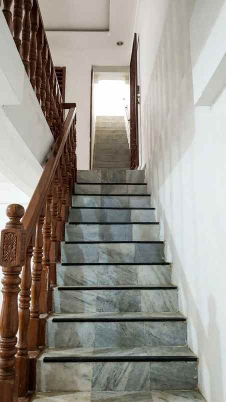 disewakan rumah tebet utara