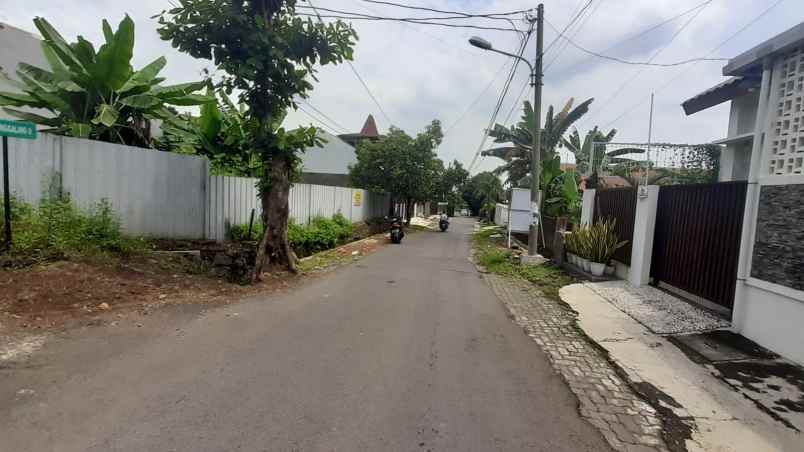 disewakan tanah sawunggaling banyumanik semarang