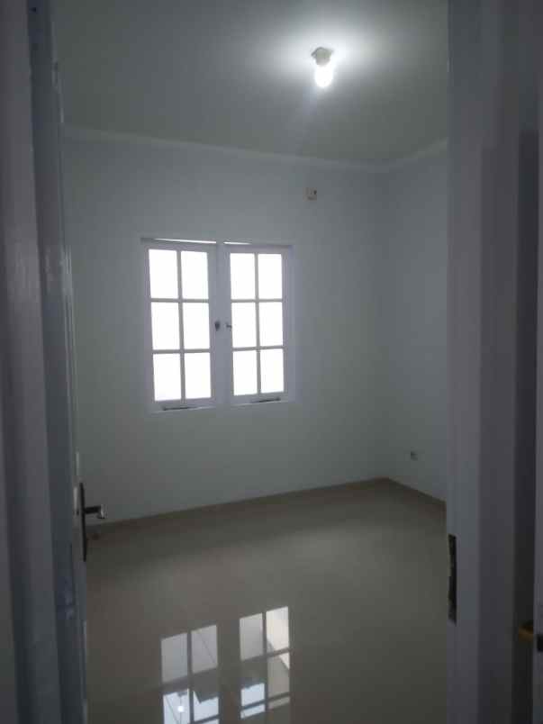 house for sale kota wisata cibubur