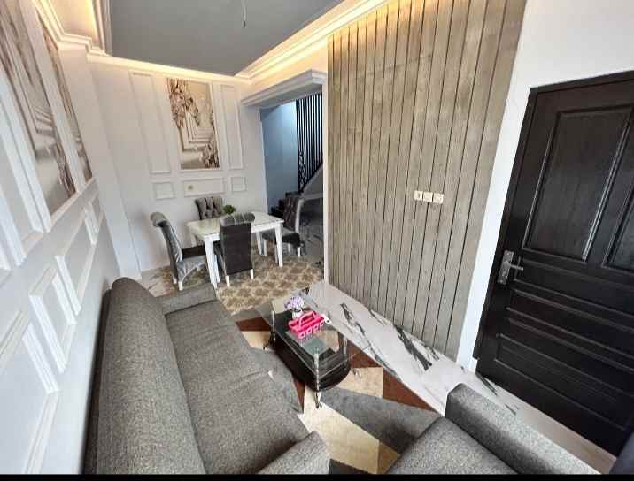 hunian modern dua lantai di depok jabar