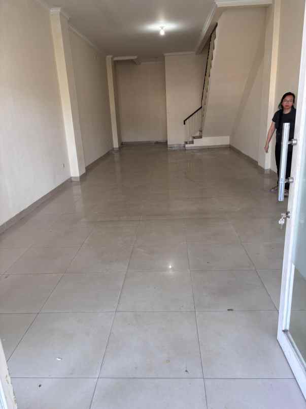jual cepat ruko 3 5 lantai di green l