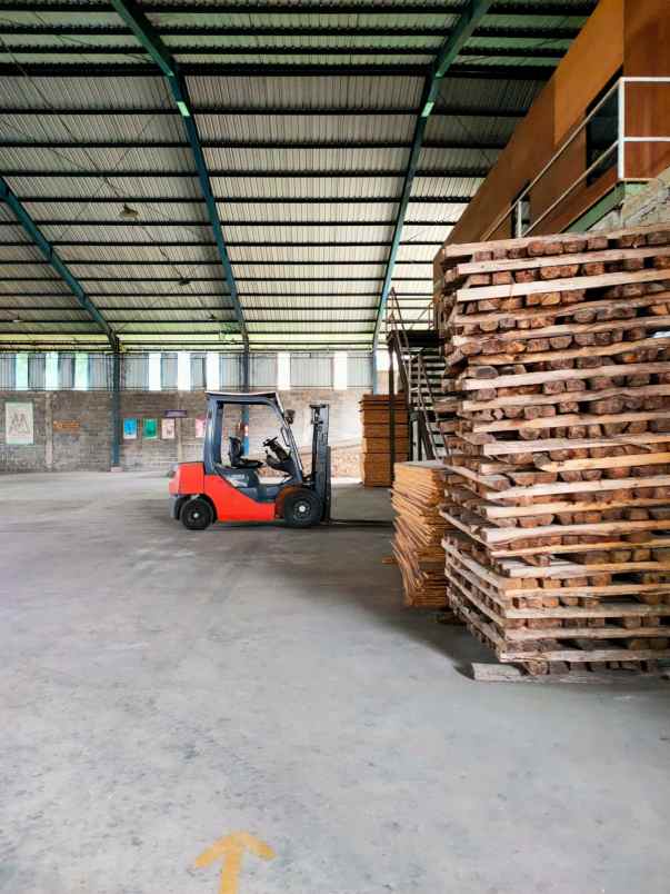 jual gudang kokoh di jalan pantura batang jawa tengah