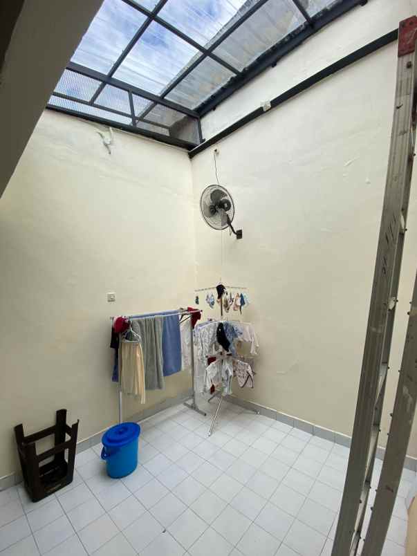 jual rumah di denpasar barat harga murah