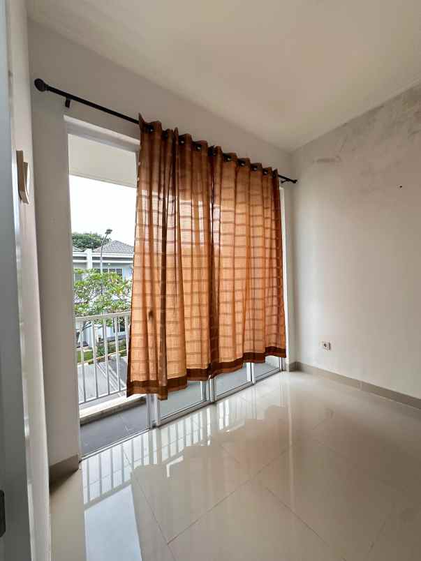 jual rumah hook siap huni cibubur country cikeas