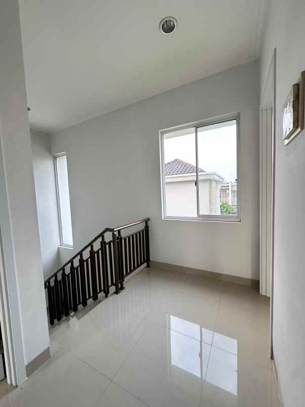 jual rumah hook siap huni cibubur country cikeas