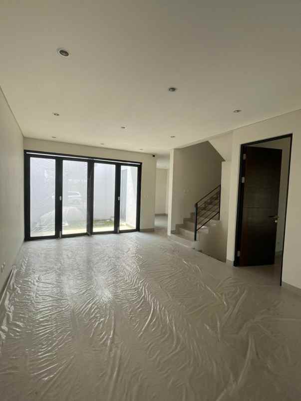 jual rumah metland east terrace cluster