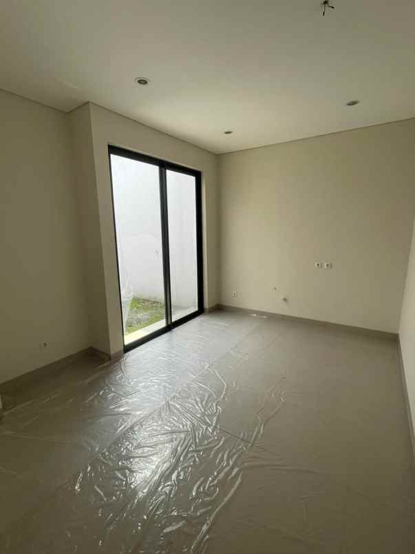 jual rumah metland east terrace cluster