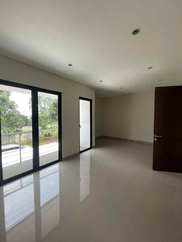 jual rumah metland east terrace cluster