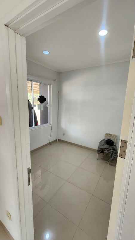 jual rumah siap huni cibubur country