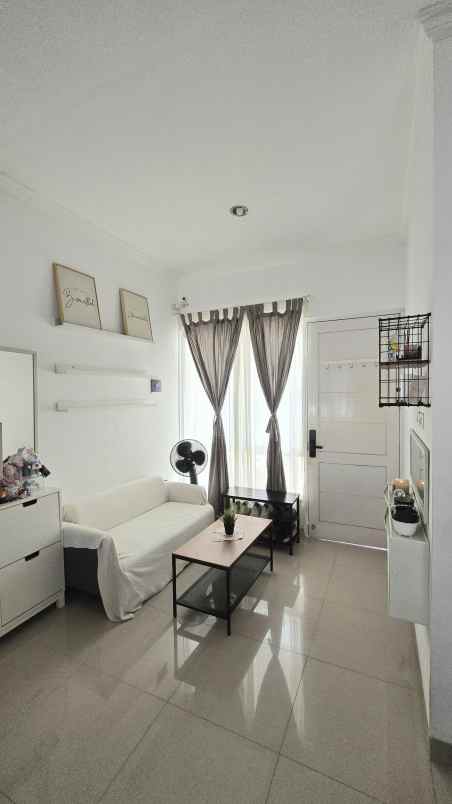 jual rumah siap huni lokasi strategis beji depok