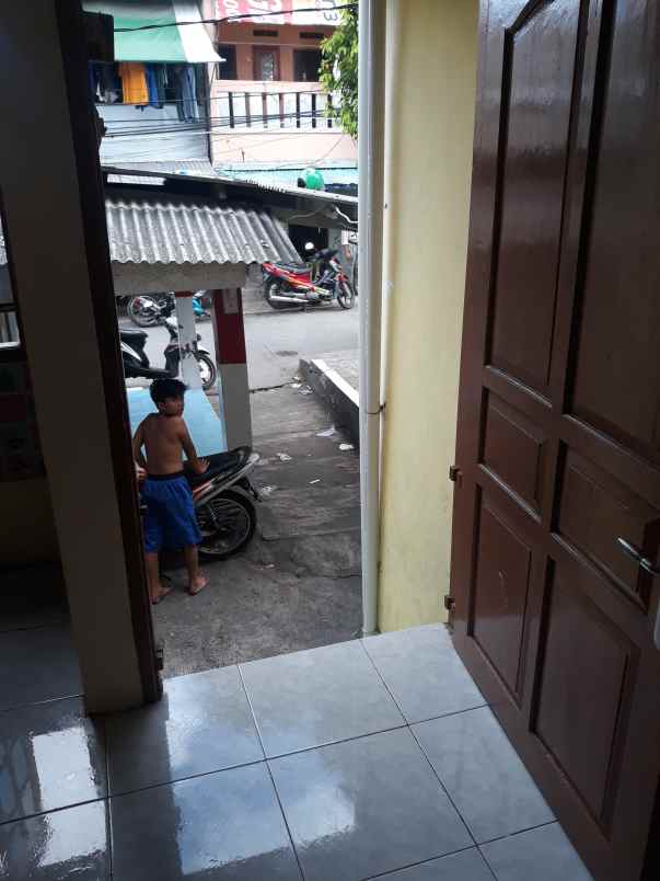 kost pademangan barat