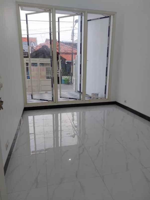 mulyosari utara hanya 2 unit saja on progress