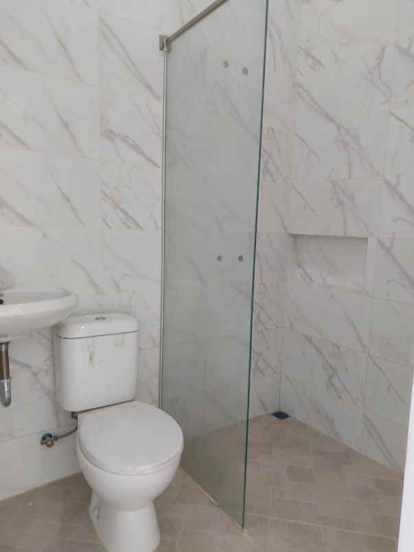 mulyosari utara hanya 2 unit saja on progress