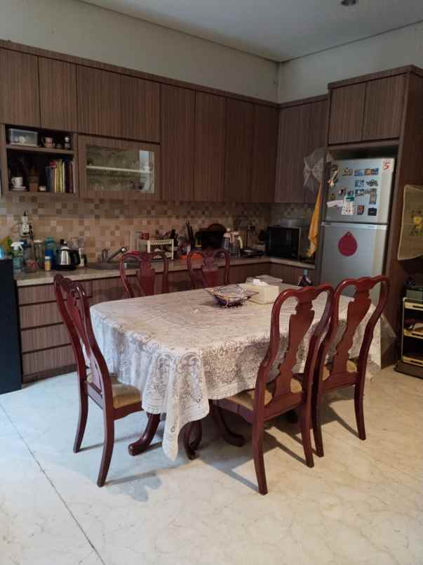 prime area cilandak barat siap jadi rumah impian anda