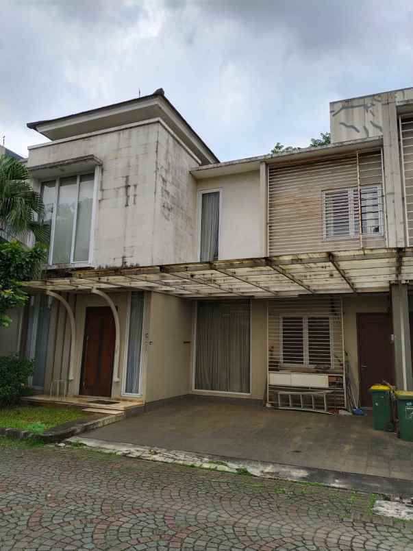 prime area cilandak barat siap jadi rumah impian anda