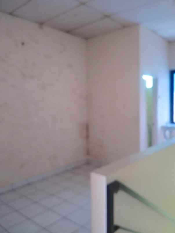 ruko 2 lantai di jl taruna pulo gadung jakarta timur