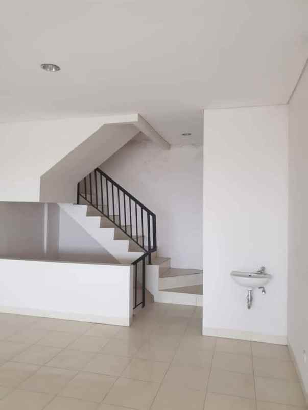 ruko ready 3 bisnis center karawang