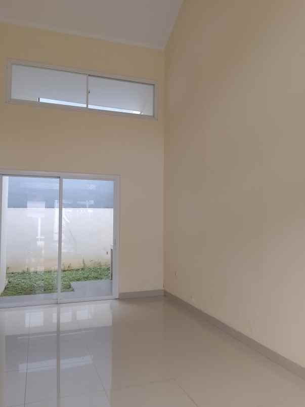 rumah 1 lantai siap huni bebas banjir dekat cibubur