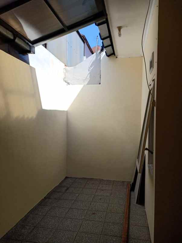 rumah 1 lantai siap huni di kota malang