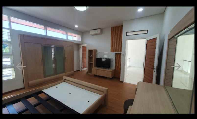 rumah asri di batununggal bandung