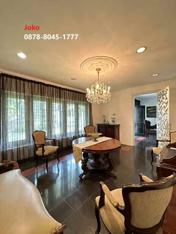 rumah asri jl ki mangunsakoro menteng jakarta pusat