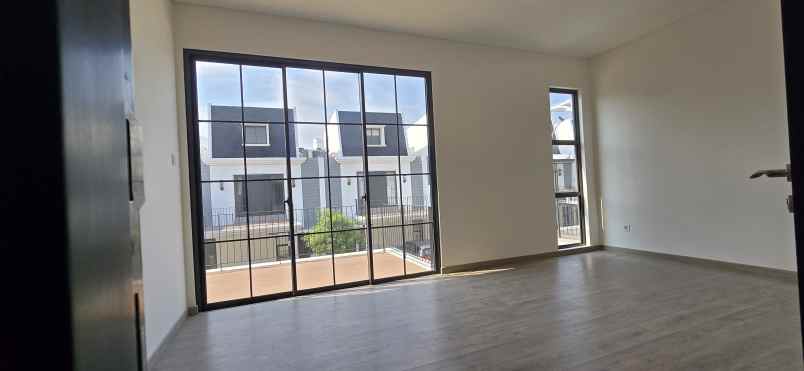 rumah bagus siap huni cluster wisteria jakarta timur