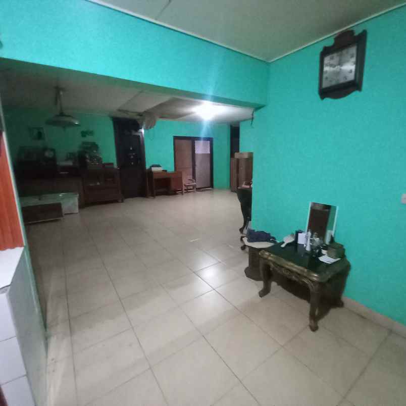 rumah bagus siap huni daerah cempaka putih