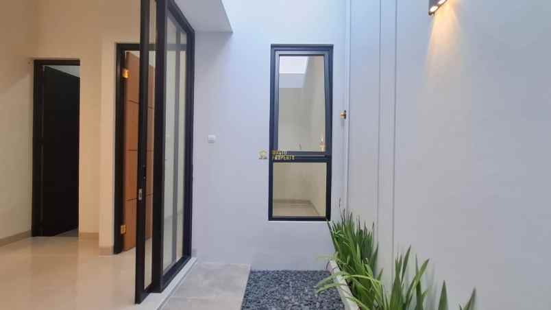 rumah baru desain cantik dekat sleman city hall