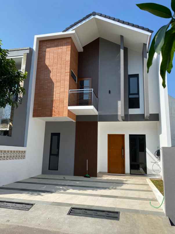 rumah baru jl sri endah bkr bandung