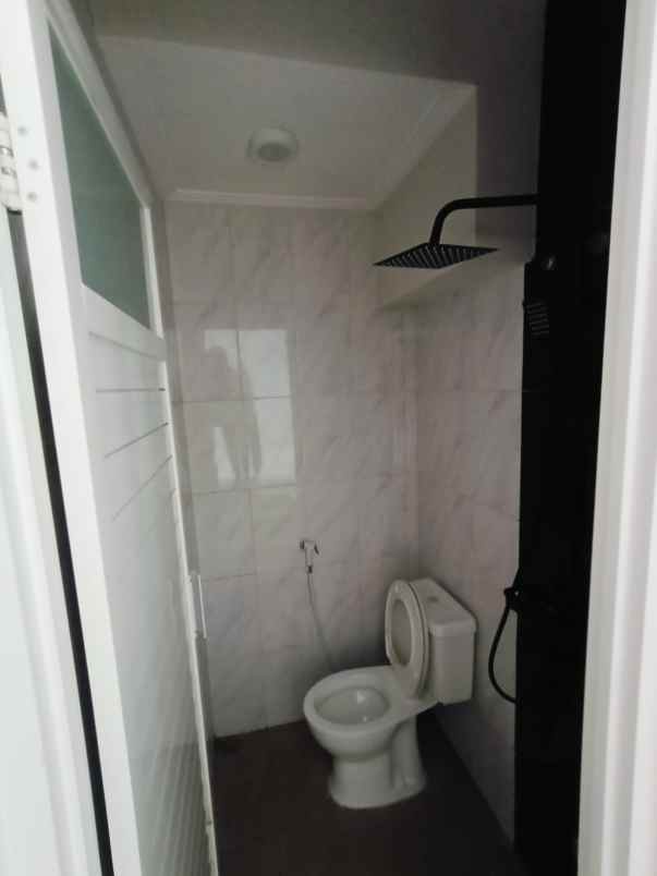 rumah baru modern minimalis lokasi di sawojajar