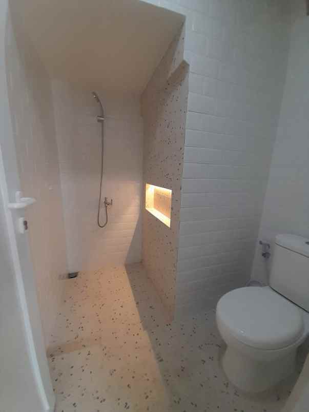 rumah baru on progres di jatibening kota bekasi