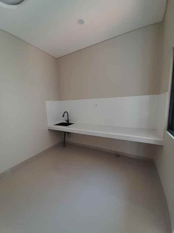 rumah baru on progres di jatibening kota bekasi