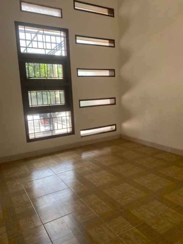 rumah bedahan sawangan depok