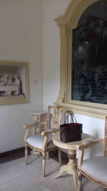 rumah bukit gading mediterania