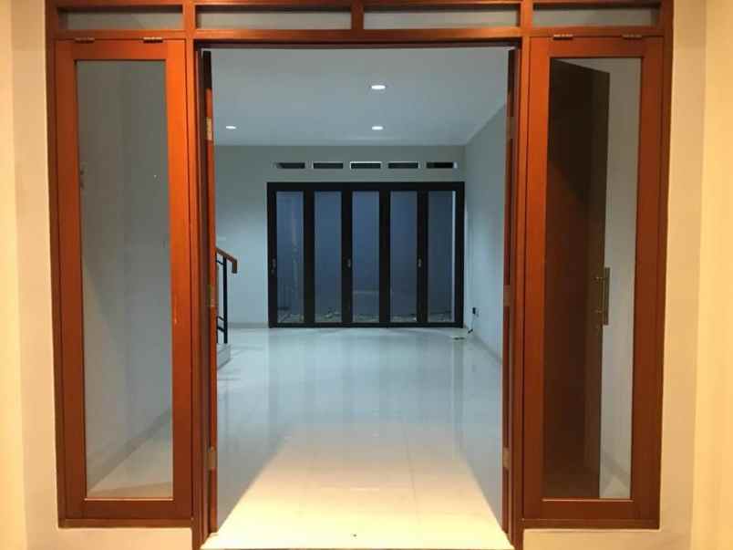 rumah cluster 2 lantai di terusan buah batu bandung