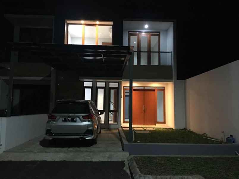 rumah cluster 2 lantai di terusan buah batu bandung
