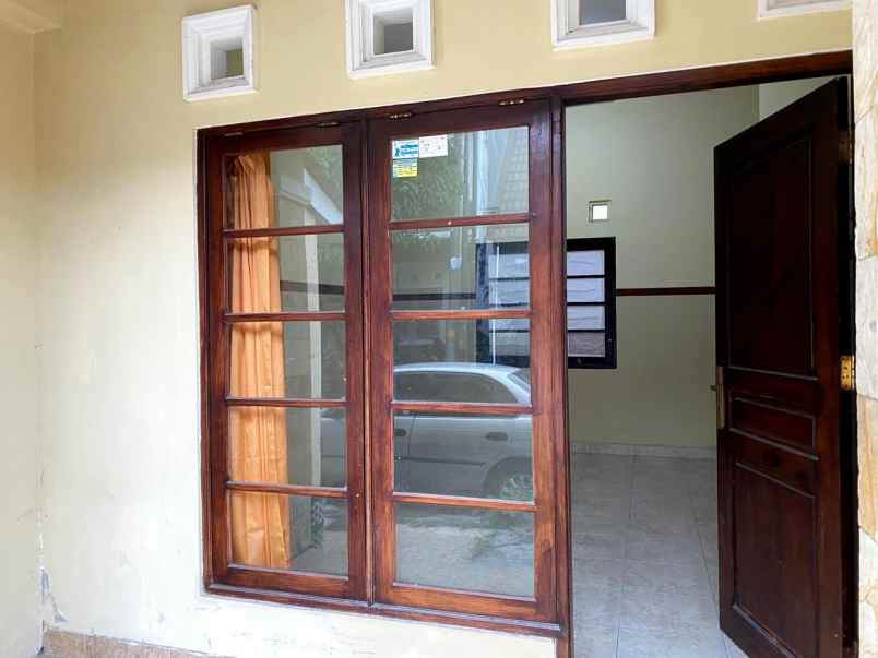 rumah cluster hanya 1 menit dari jakal km 10