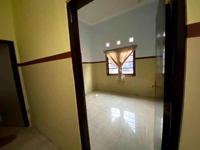 rumah cluster hanya 1 menit dari jakal km 10
